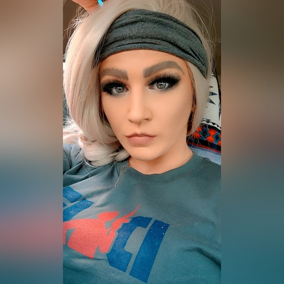 Meet your Posher - Kayla - Picture 15 of 16